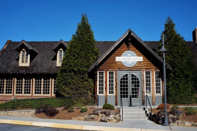 Branchwater restaurant exterior in Cumming