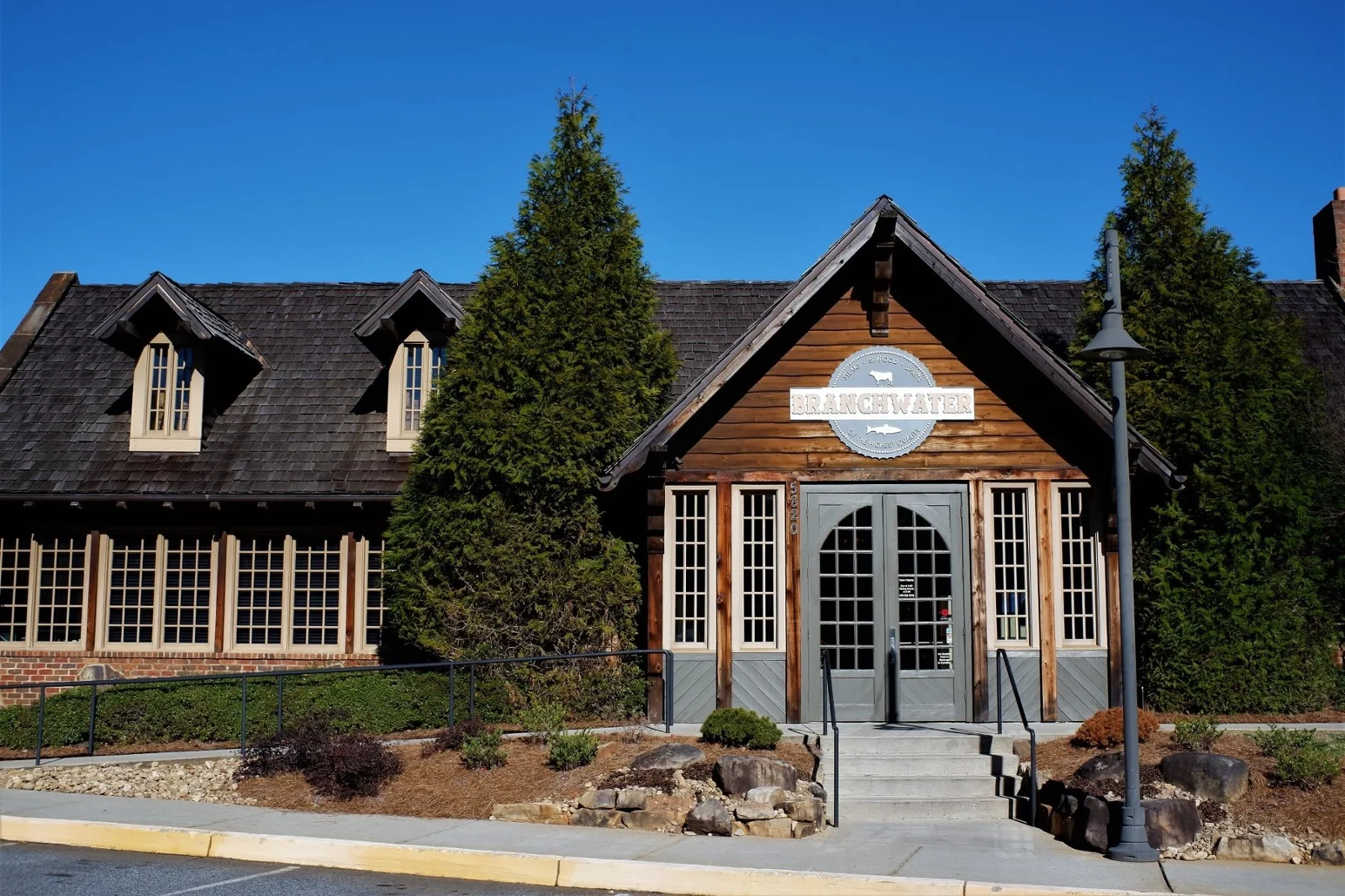 Branchwater restaurant exterior in Cumming