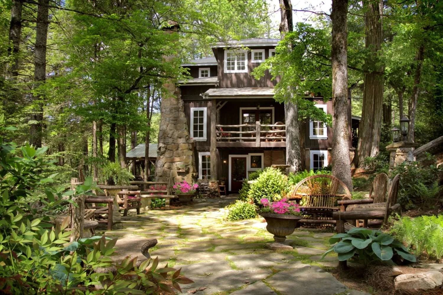 Lake Rabun Hotel — property photograph