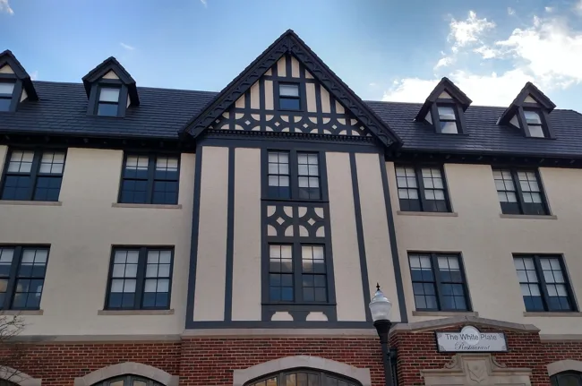 Samuel Elbert Hotel — property photograph