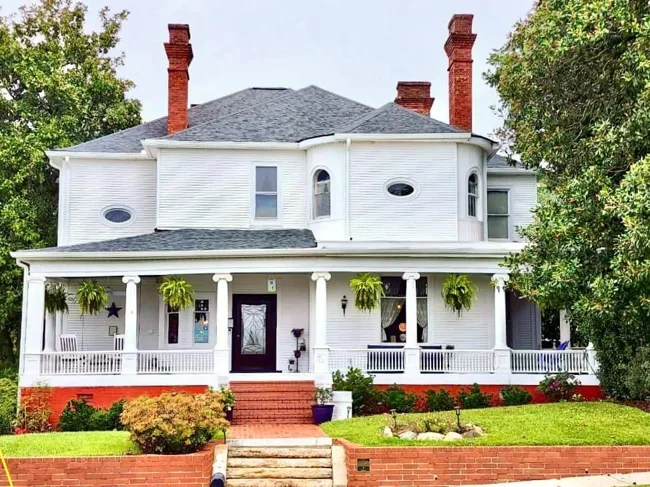 Front of Inn