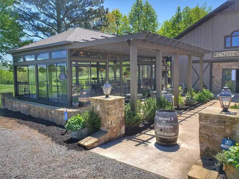 Chateau Meichtry outdoor tasting patio and entrance