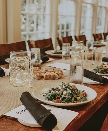 Dining table inside Dahlonega Resort