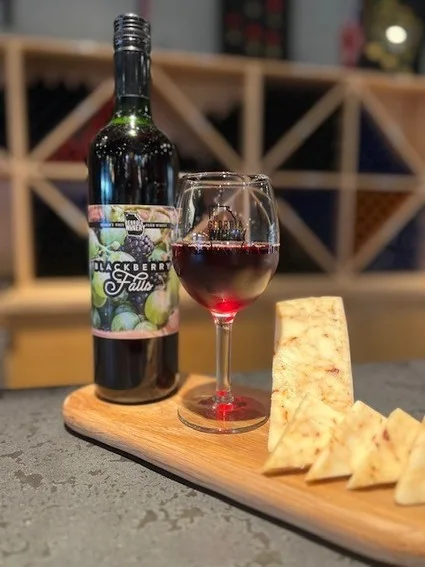 Georgia Winery Blackberry Falls wine with cheese pairing