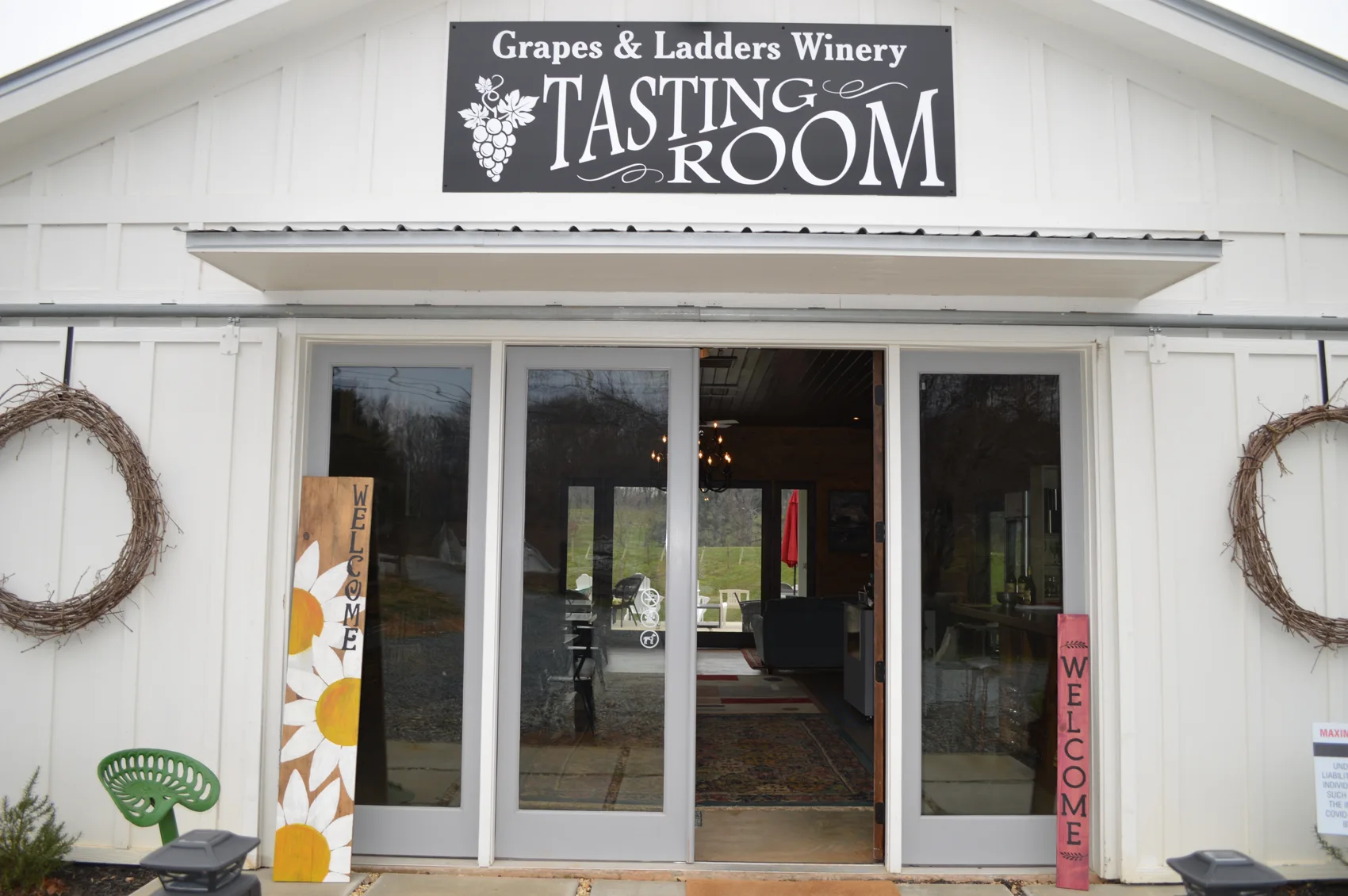 Grapes and Ladders tasting room entrance
