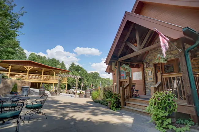 Tasting room entrance and patio at Paradise Hills Winery