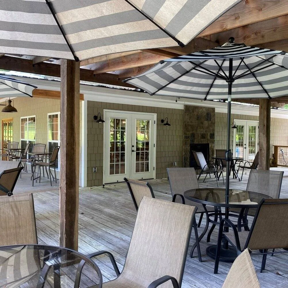 Covered outdoor tasting patio at Trillium Vineyard